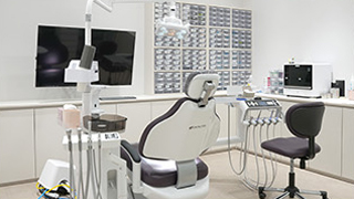 왜더이로운치과의원일까